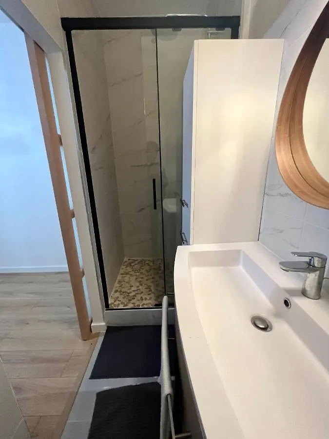 Dream Dwell Paris-Cozy Historic Appartement Near Exelmans In 16Th District 파리 아파트