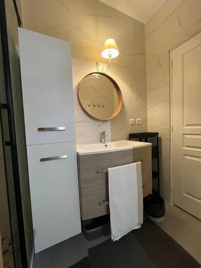 Dream Dwell Paris-Cozy Historic Appartement Near Exelmans In 16Th District 파리 아파트